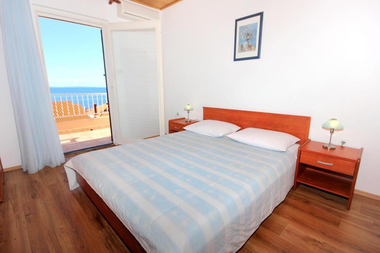 Apartments And Rooms By The Sea Mandre, Pag - 3557 Kolan Exterior photo