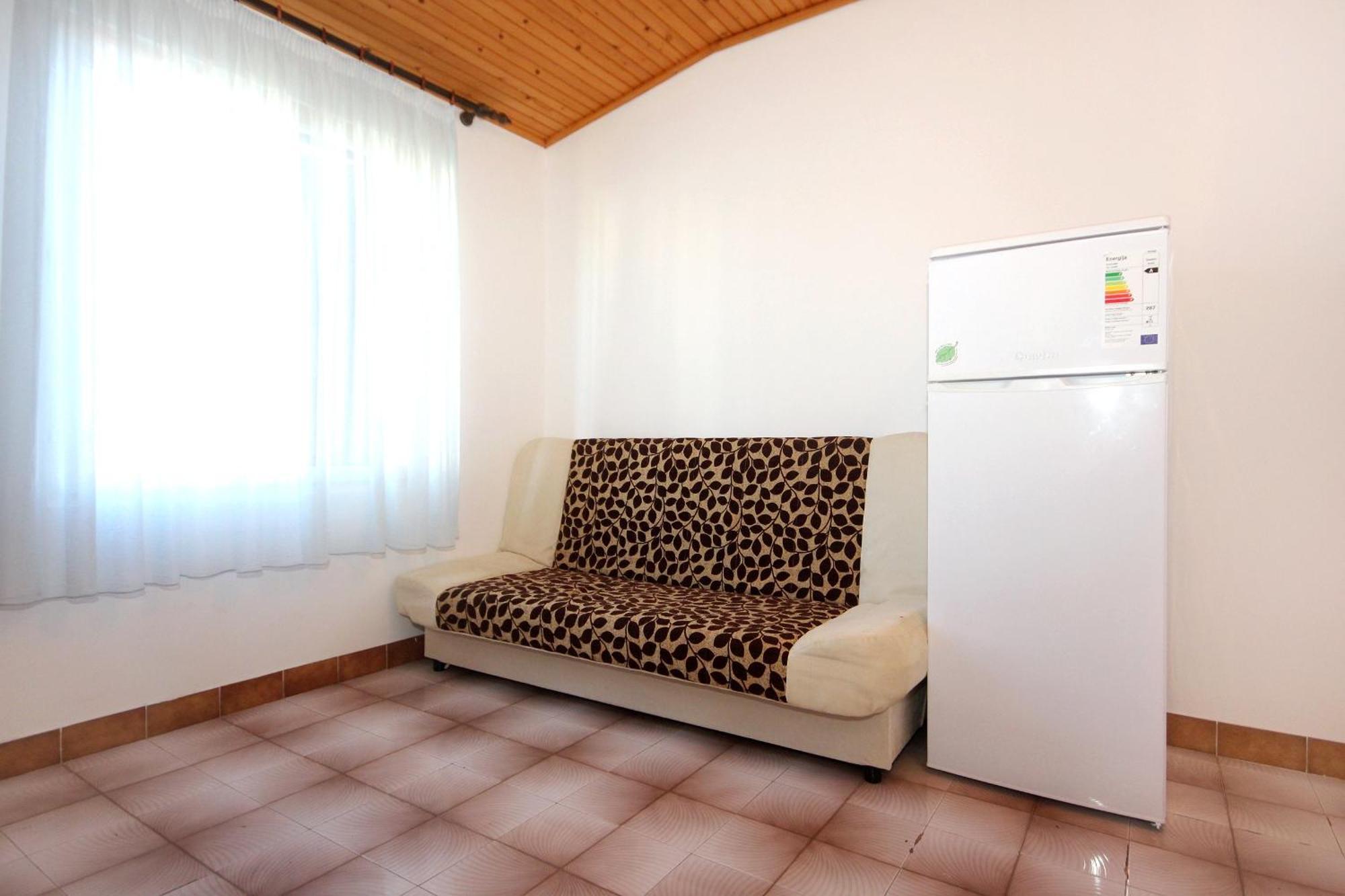 Apartments And Rooms By The Sea Mandre, Pag - 3557 Kolan Room photo